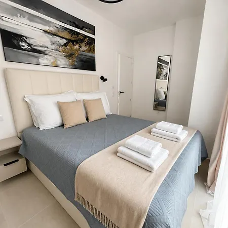Dos Playas Oasis Apartment